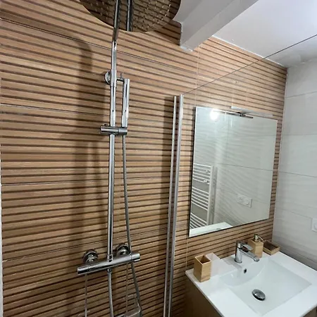 Maison Cosy Ideal Couple 10 Min & Montagne Hébergement de vacances *