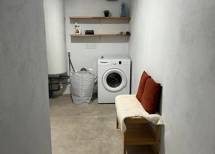 Casa de Férias Maison Climatisee 4 Pers Entre Et Montagne
